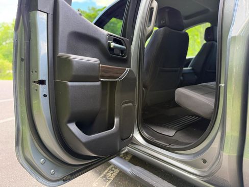 Used 2019 Chevrolet Silverado 1500 RST w/ All-Star Edition AWD/4WD image 19