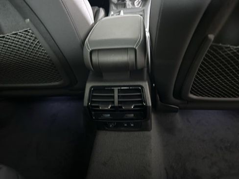 New 2025 Audi Q3 2.0T Premium image 15