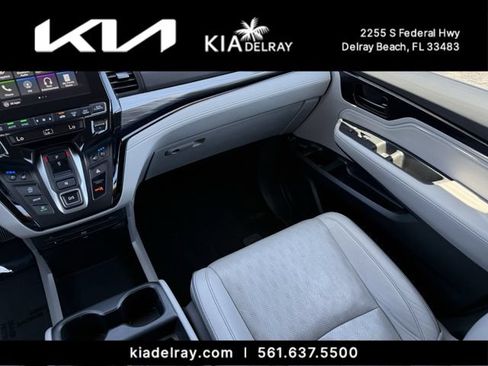 Used 2023 Honda Odyssey Elite image 15