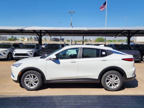 New 2026 Buick Envista Sport Touring w/ Convenience I Package FWD image 7