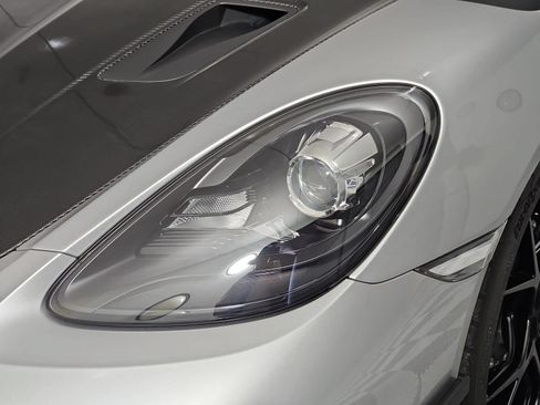 Used 2023 Porsche 718 Cayman GT4 RS w/ Weissach Package RWD image 27