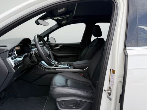 Used 2025 Audi Q7 3.0T Premium Plus AWD/4WD image 10