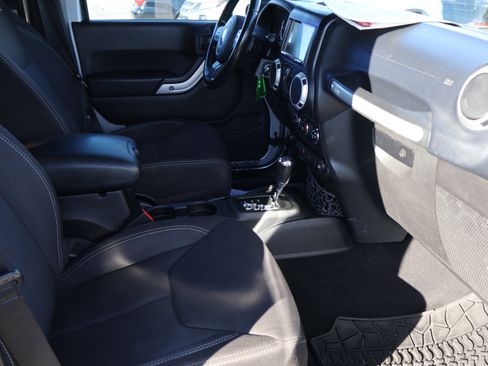 Used 2013 Jeep Wrangler Unlimited Sahara w/ Dual Top Group image 12