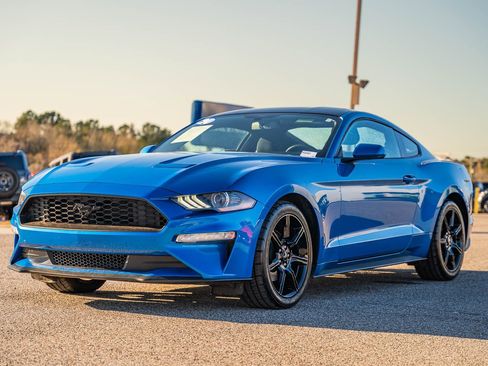 Certified 2020 Ford Mustang Coupe w/ Black Accent Package image 5