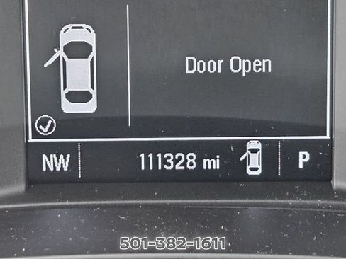 Used 2023 Chevrolet Malibu LT FWD image 34