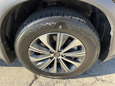 Certified 2025 INFINITI QX60 Pure image 10