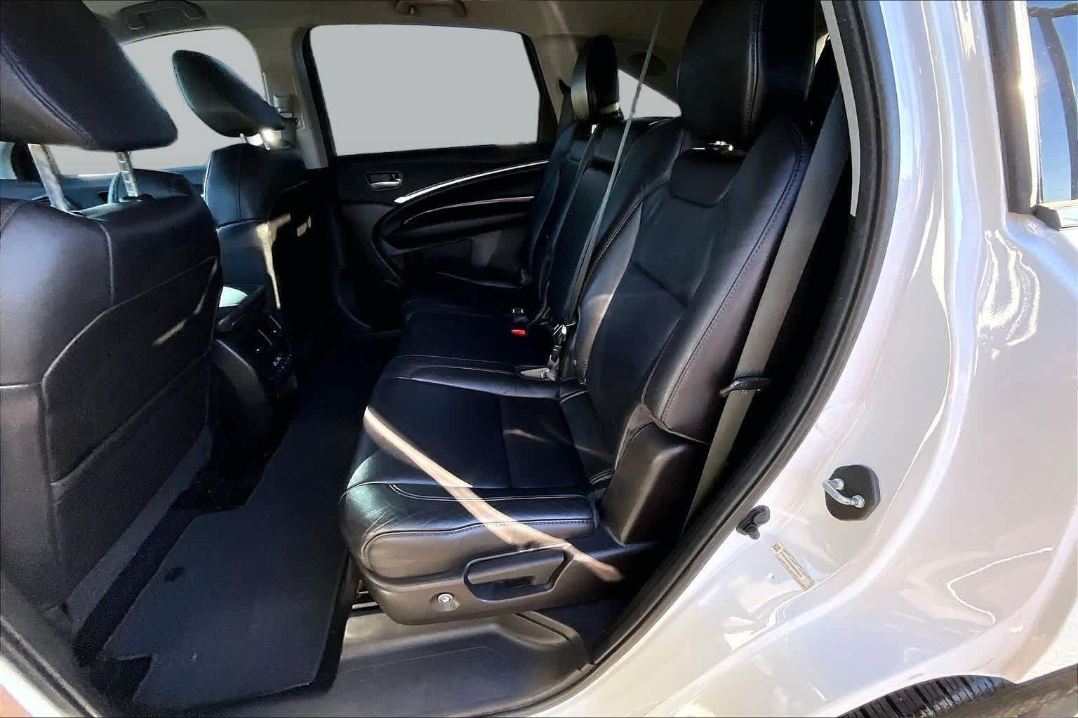 Used 2016 Acura MDX w/ Technology Package AWD/4WD image 20