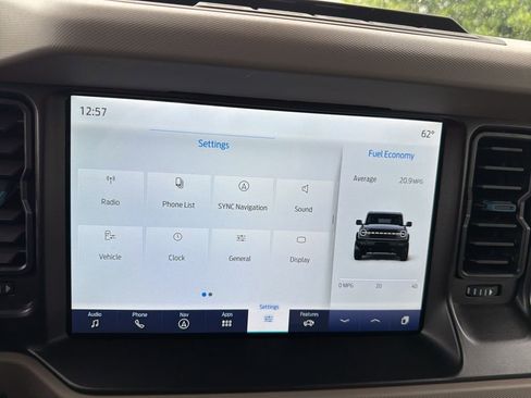 Used 2023 Ford Bronco Wildtrak AWD/4WD image 21