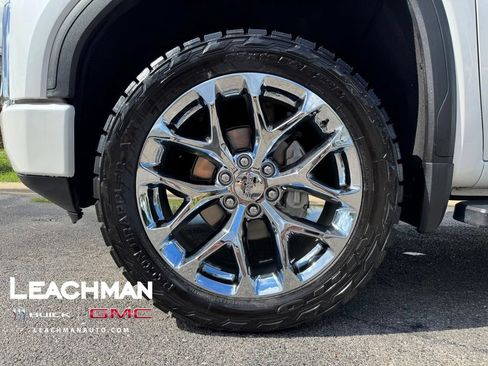 Certified 2021 GMC Sierra 1500 Denali w/ Driver Alert Package II AWD/4WD image 9