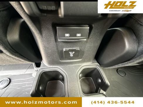Used 2026 Jeep Wrangler Unlimited Rubicon AWD/4WD image 23