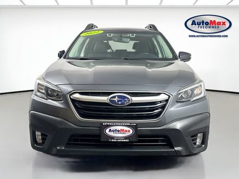 Used 2022 Subaru Outback Premium AWD/4WD image 4