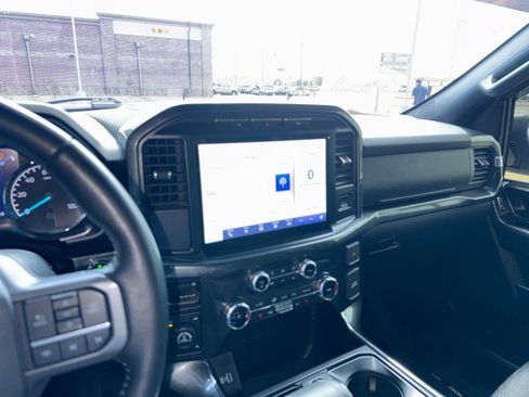 Used 2022 Ford F150 XLT w/ Equipment Group 302A High image 18