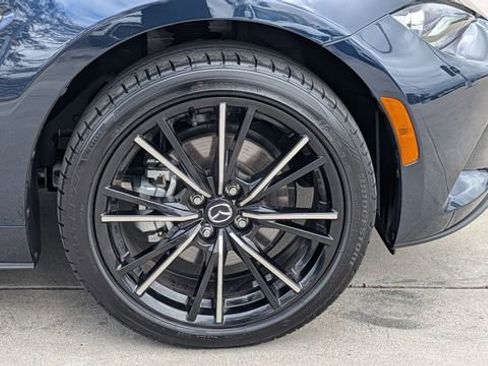 Certified 2025 MAZDA MX-5 Miata Grand Touring RWD image 10