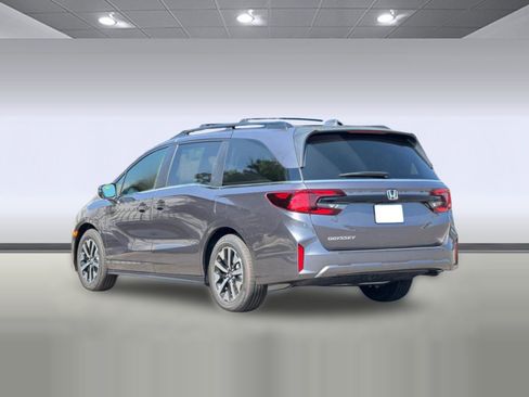 New 2026 Honda Odyssey EX-L image 3