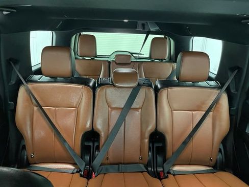 Used 2021 Ford Expedition XLT AWD/4WD image 15