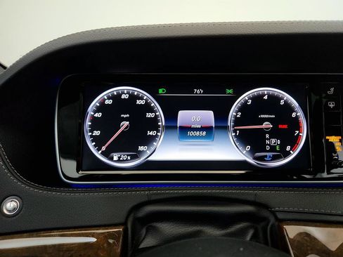 Used 2015 Mercedes-Benz S 550 4MATIC Sedan image 17