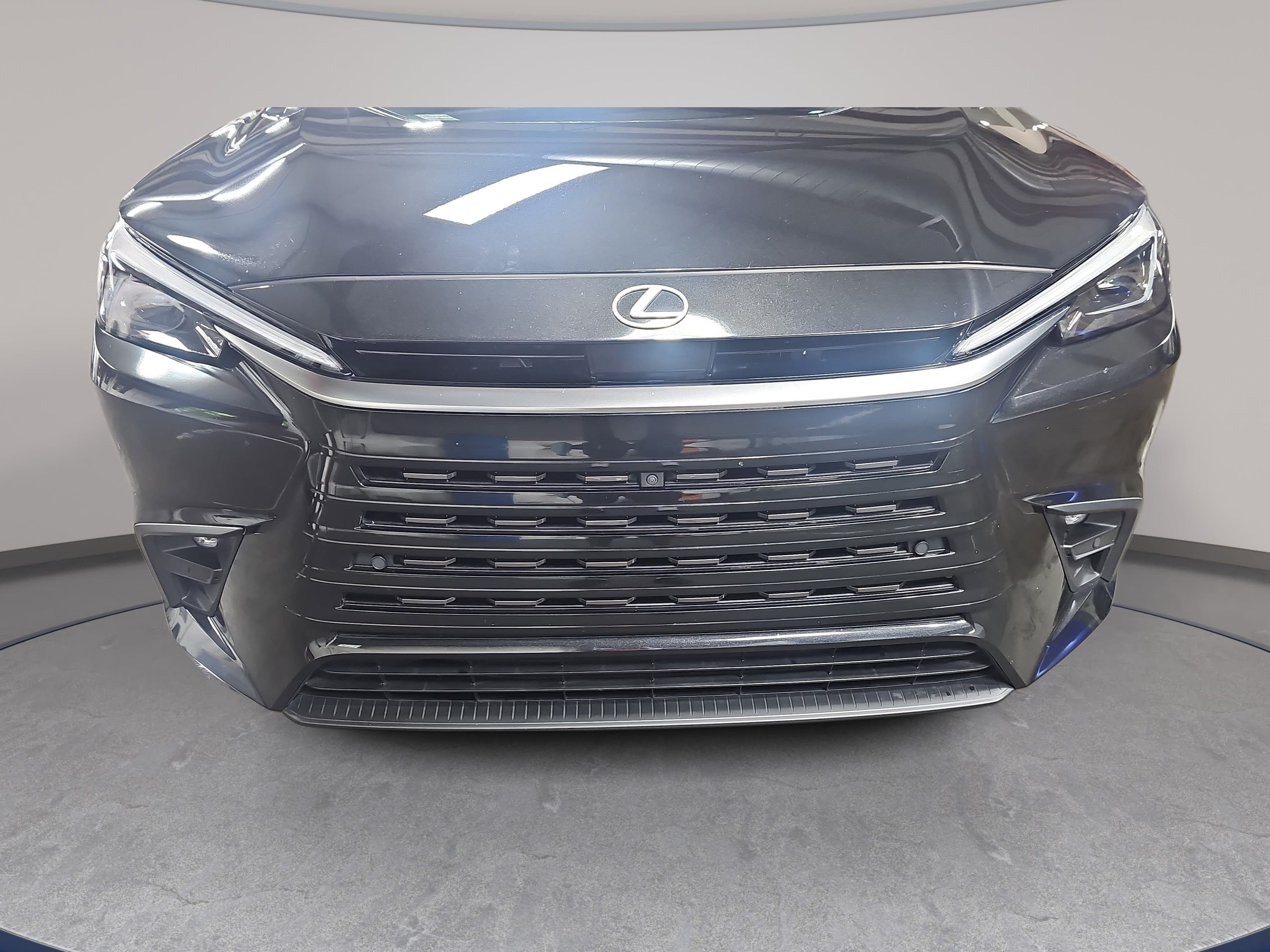 Used 2024 Lexus TX 350 AWD w/ Captains Chair Package image 2