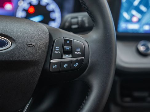 Certified 2024 Ford Maverick Lariat image 36