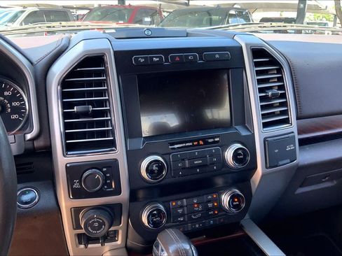 Used 2020 Ford F150 King Ranch w/ Equipment Group 601A Luxury AWD/4WD image 30