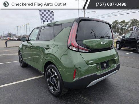 Used 2023 Kia Soul EX image 5