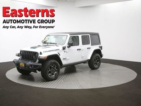 Used 2022 Jeep Wrangler Unlimited Rubicon 4xe w/ Cold Weather Group AWD/4WD image 56