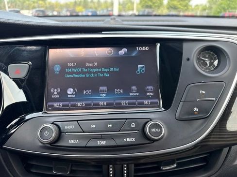Used 2019 Buick Envision Preferred FWD image 24