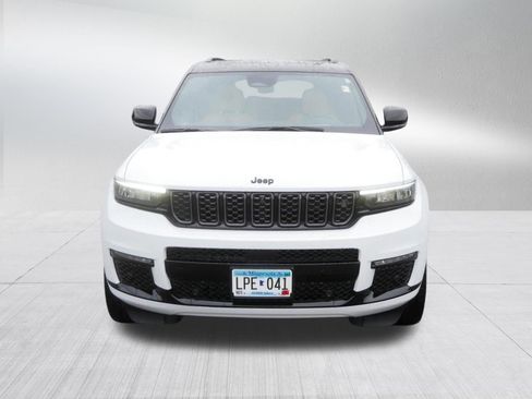 Used 2024 Jeep Grand Cherokee L Summit AWD/4WD image 2