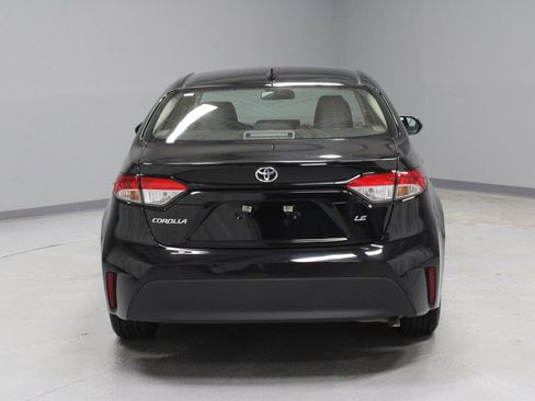 Used 2024 Toyota Corolla LE FWD image 9