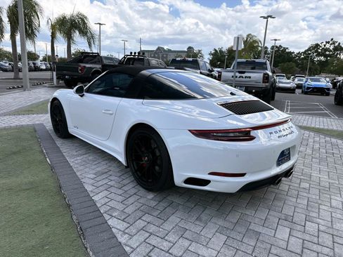 Used 2019 Porsche 911 Targa 4 GTS AWD/4WD image 11