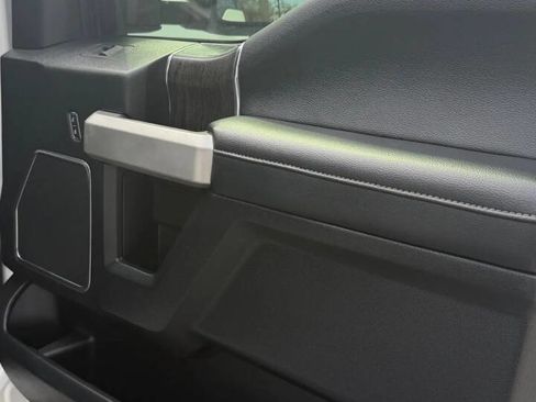 Used 2021 Ford F250 Lariat w/ Lariat Ultimate Package image 22