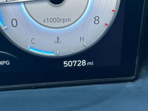 Used 2024 Hyundai Tucson Limited image 31