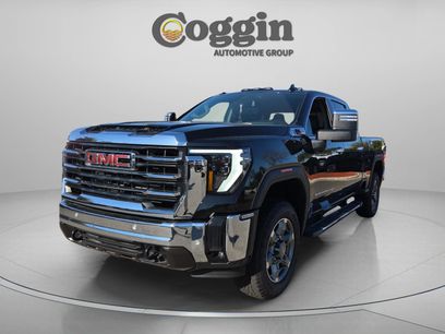 Used 2025 GMC Sierra 2500 SLT w/ SLT Premium Package