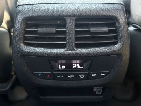 Used 2021 Honda Pilot Special Edition image 30