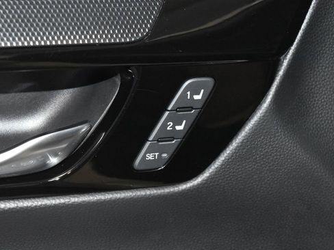 Used 2023 Honda CR-V Sport Touring image 5