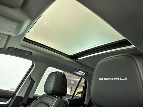 New 2026 GMC Terrain Denali w/ LPO, Floor Liner Package AWD/4WD image 9