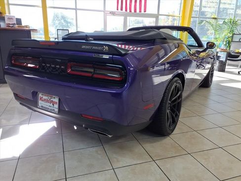 New 2023 Dodge Challenger R/T Scat Pack w/ Plus Package RWD image 3