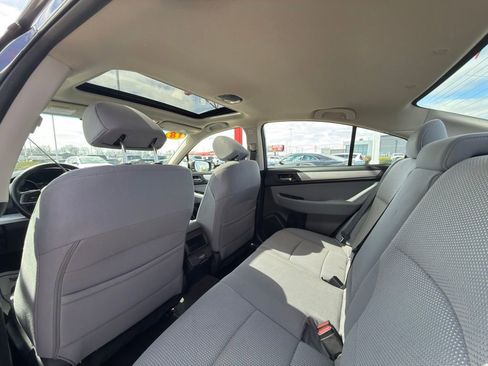 Used 2018 Subaru Legacy 2.5i Premium AWD/4WD image 25