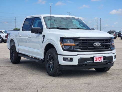 New 2026 Ford F150 XLT w/ FX4 Off-Road Package AWD/4WD image 2
