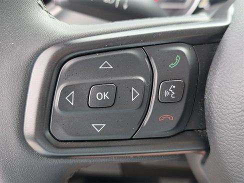 Used 2023 Jeep Gladiator Willys image 25