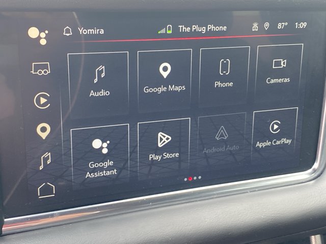 Used 2024 GMC Yukon Denali w/ Advanced Technology Package AWD/4WD image 23