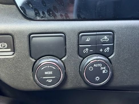 Used 2023 Chevrolet Silverado 1500 LT w/ All Star Edition Plus RWD image 29