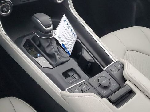 New 2026 Toyota Grand Highlander XLE image 24