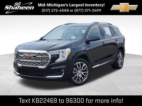 Used 2023 GMC Terrain Denali w/ Denali Premium Package AWD/4WD image 1