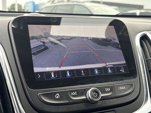 Used 2021 Chevrolet Equinox Premier AWD/4WD image 14