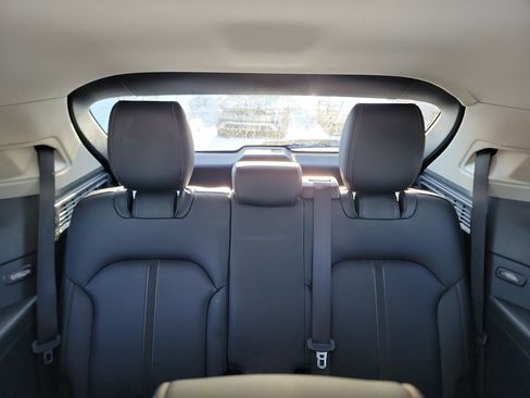 Used 2024 MAZDA CX-90 3.3 Turbo w/ Select Package image 22