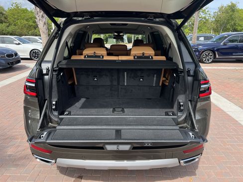 Used 2026 BMW X7 xDrive40i image 33