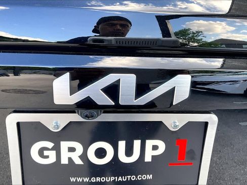 Used 2024 Kia Niro EX FWD image 36
