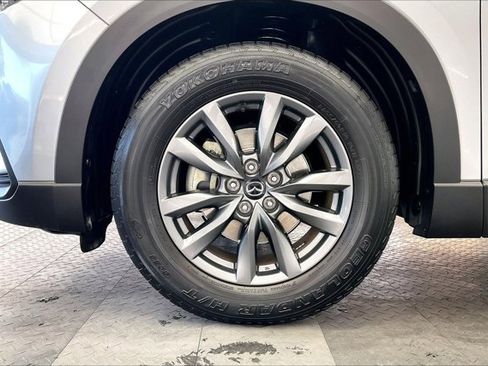 Used 2022 MAZDA CX-9 Touring image 8