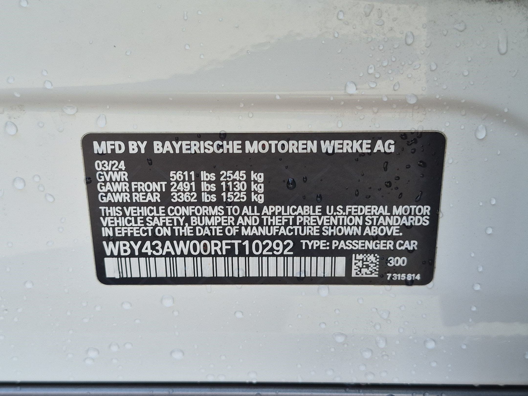 Certified 2024 BMW i4 eDrive35 w/ Convenience Package RWD image 32