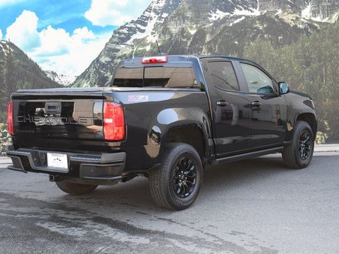 Used 2022 Chevrolet Colorado Z71 AWD/4WD image 3